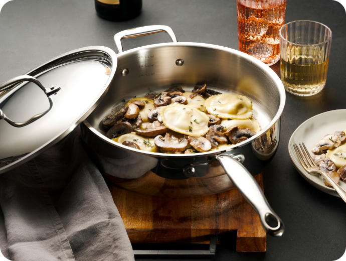 The Singles cookware collection