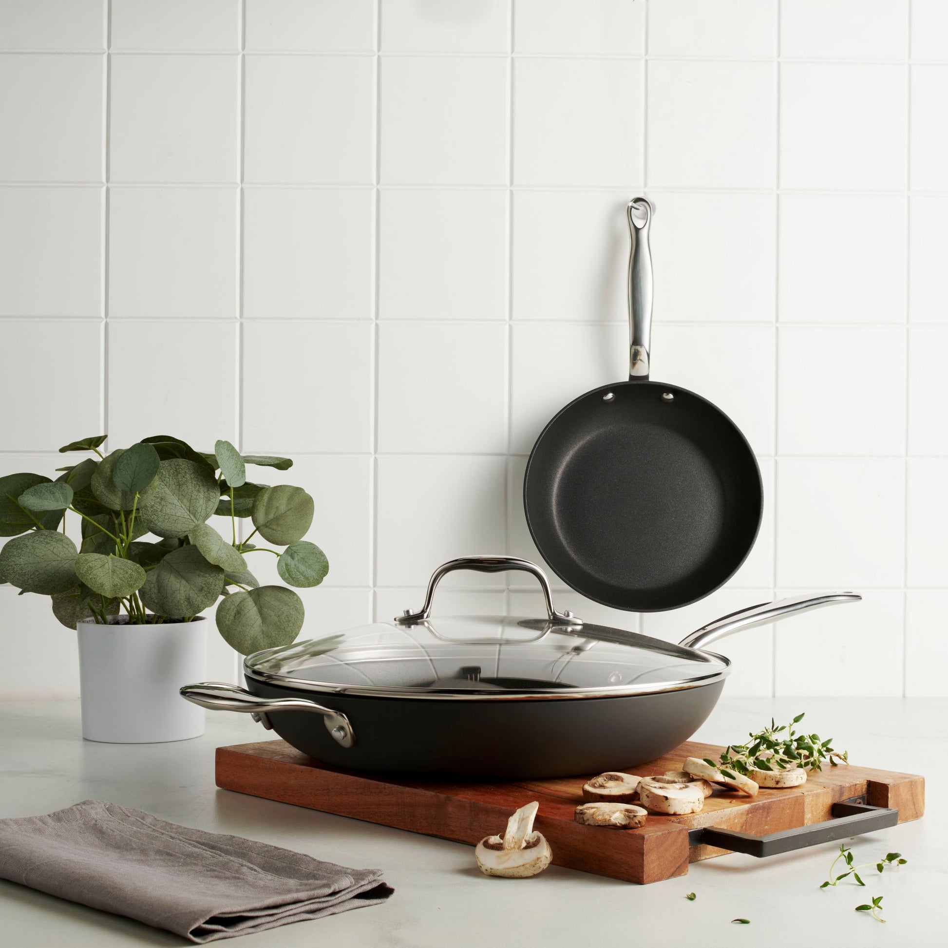  Sardel 3pcs Carbon Steel Cookware Set  Develops a Slick  Non-Stick Coating With Use: Home & Kitchen