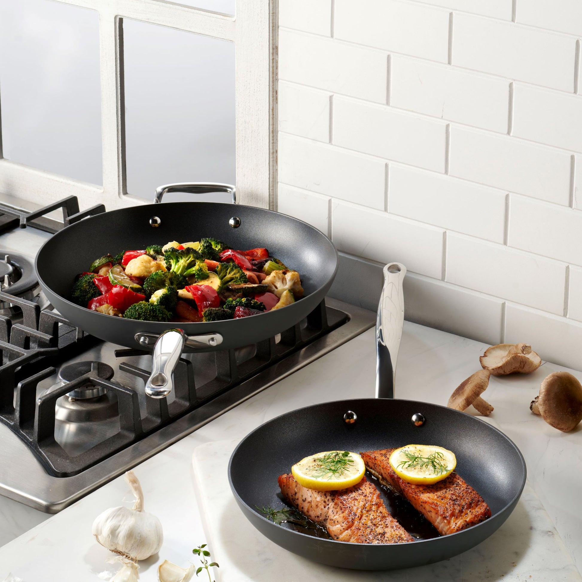 Sardel 3pcs Carbon Steel Cookware Set | Develops a Slick Non-Stick Coating  With Use